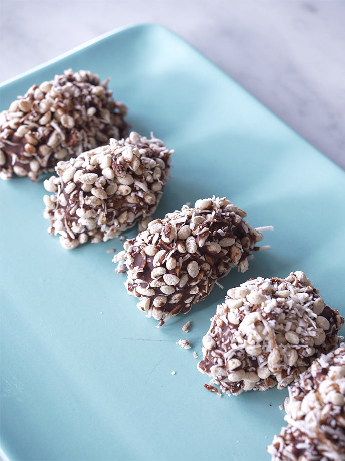 Date Hedgehogs (Snickers bites)
